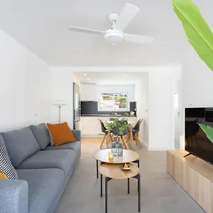  Villa 141 Urbania Atico Deluxe By Sunkeyrents