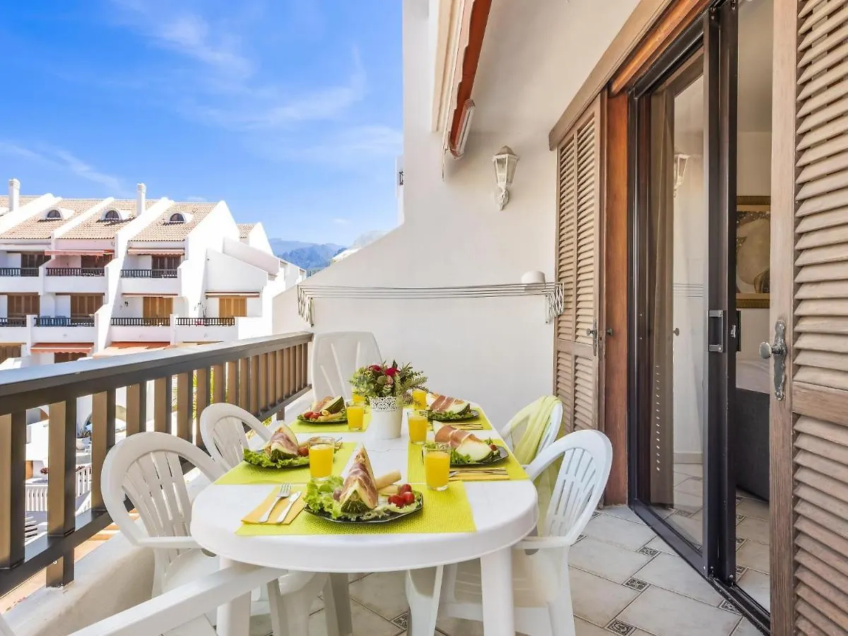 231 Parque Santiago 2 Bedroom 2 Bathroom, Wifi Playa de las Americas