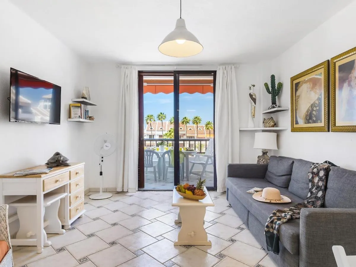 231 Parque Santiago 2 Bedroom 2 Bathroom, Wifi Playa de las Americas  0*, Playa de las Americas (Tenerife)
