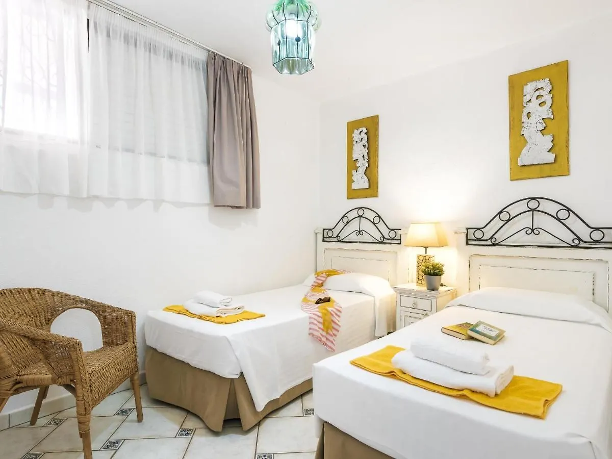 231 Parque Santiago 2 Bedroom 2 Bathroom, Wifi Playa de las Americas  Playa de las Americas (Tenerife)